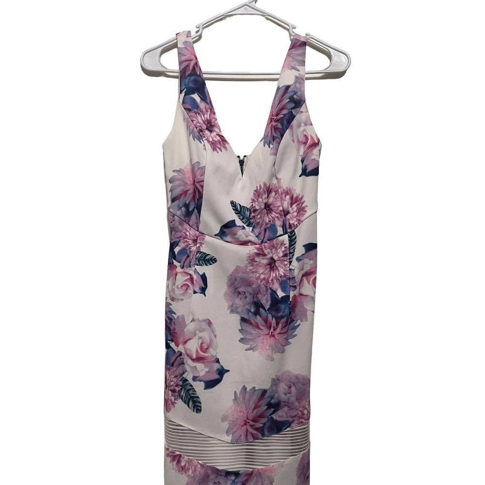 TOBI White Floral Multi Flow With Me Bodycon Mini Dress Medium NWOT - Picture 2 of 8